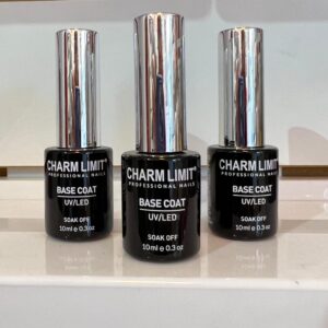 Base Coat, Charm aprobado