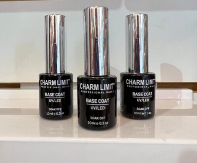 Base Coat, Charm aprobado