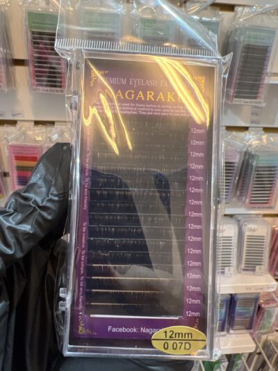 Pestañas Nagaraku 12mm 7D