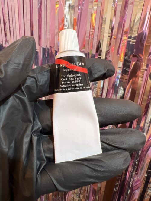 c1efc534-8575-42cd-a233-c6e9d3718525-490-000000d08a03ced1_file Color marrón lash