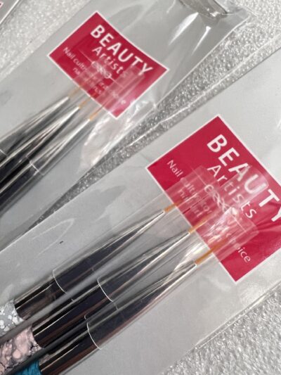 Pincel Líner beauty x3