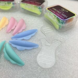 Set de bigudíes y peines para lifting.