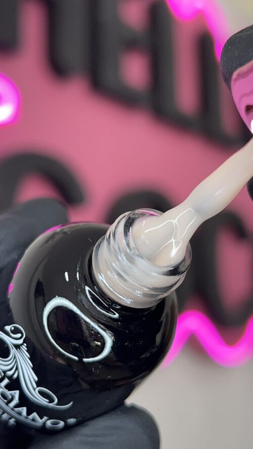 Base correctiva Angela Bresciano NEUTRAL (Base rubber,kapping)