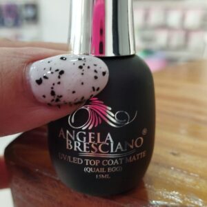 bcbc3225-a0ea-43a2-b13b-0674627014b6 Top coat Matte huevo de codorniz, Angela Bresciano