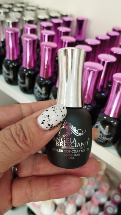 Top coat Matte huevo de codorniz, Angela Bresciano