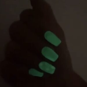 img_1587 Top coat Glow de Angela Bresciano