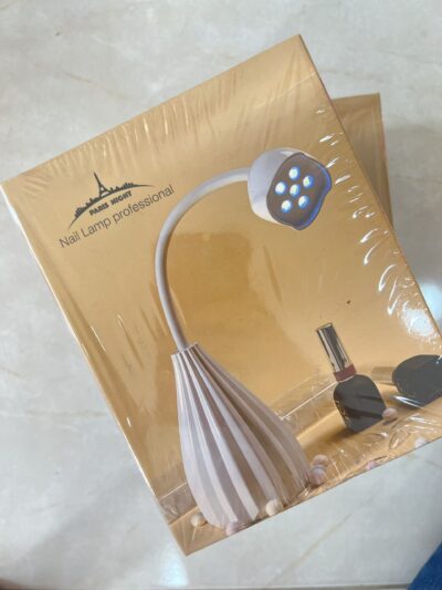 Cabina Flor, paris nigth