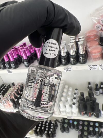 5be5c1d5-8ee1-4e82-830e-09ed8ae38153-20012-00000397db55473f_file Removedor de cutículas (las varano)