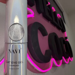 img_8505 Esmalte 9D diamond Navi (cat Eye)