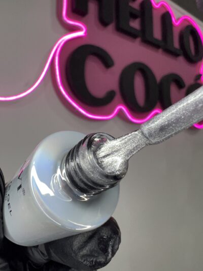 img_8693 Esmalte 9D diamond Navi (cat Eye)