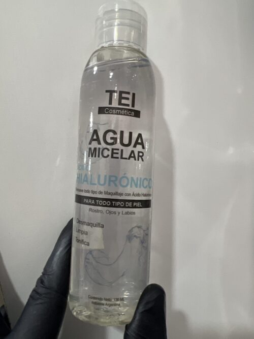 106c8578-6208-4998-af35-f2d1b2d6fc39-557-0000009bb99b987b_file Agua micelar con ácido hialuronico