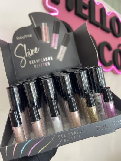 img_0437 Delineador líquido con glitter