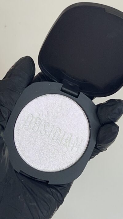 Iluminador facial y sombra