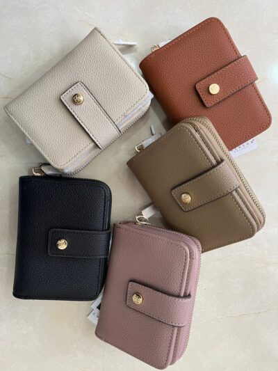 Billetera con Botón y cierre