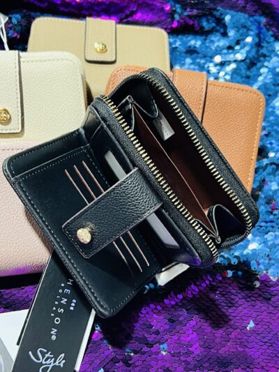 Billetera con Botón y cierre