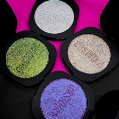 Polvo iluminador y sombra