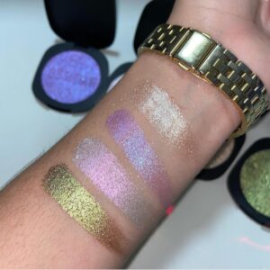 Polvo iluminador y sombra