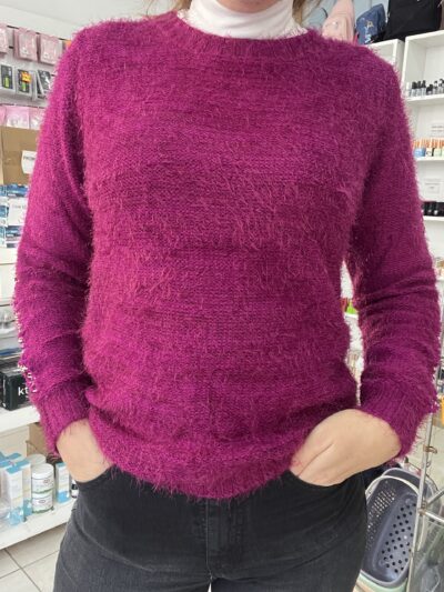 Buzo rosa elastizado con detalle de cadenas