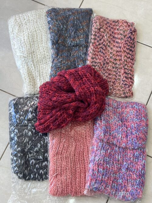 Cuellos infinitos tejidos