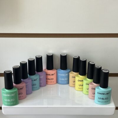 Esmaltes x12 Charm pasteles