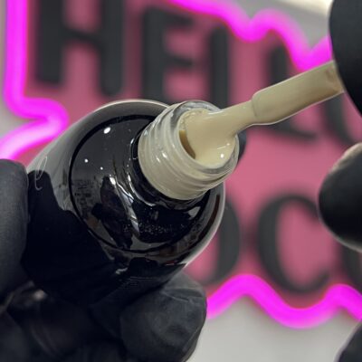 img_2033 Esmalte N123 Angela Bresciano